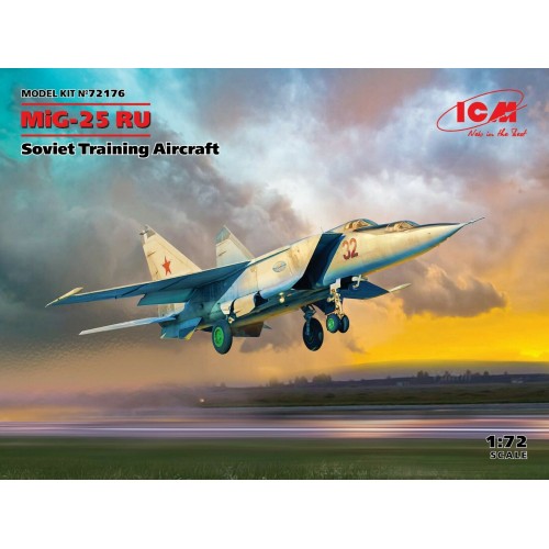 1/72 ICM Soviet Training Aircraft MiG-25 RU 72176 