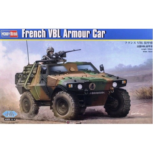 1/35 French PVBL Armour Car 83876 