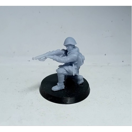 28 mm Greek Soldier WW2 unpainted