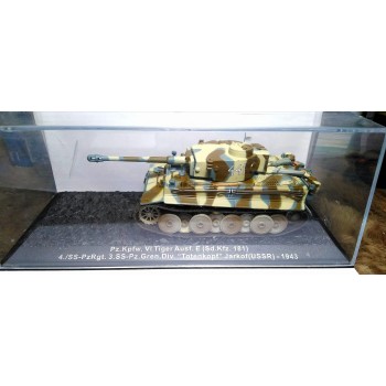 1/72 DeAgostini Pz.Kpfw.VI Tiger Ausf.E (Sd.Kfz.181) 4./SS-PzRgt.3SS-Pz Gren.Div.Totenopf Jarkof (USSR) 1943