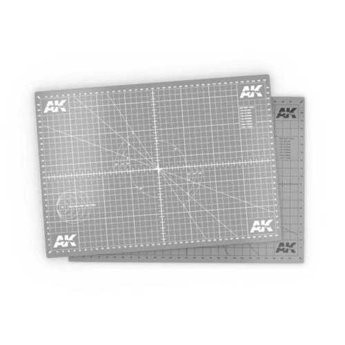 AK INTERACTIVE - AK8209-A4 AK SCALE CUTTING MAT A3