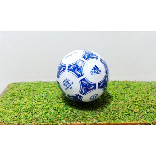 Subbuteo Andrew Table Soccer Ball Adidas Tricolore Fifa World Cup 1998 