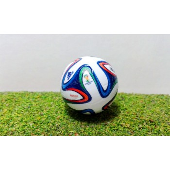 Subbuteo Andrew Table Soccer Ball Fifa World Cup 2014 Brazil Brazuca