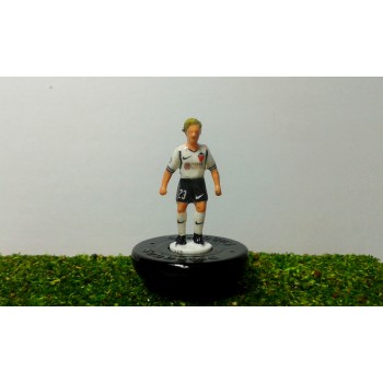 Subbuteo Andrew Table Soccer Valencia Finalist Champions League 2000-2001 on Classic Hasbro Bases